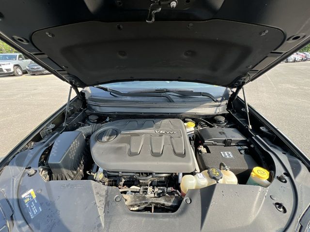 Thumbnail: 2019 Jeep Cherokee - 9