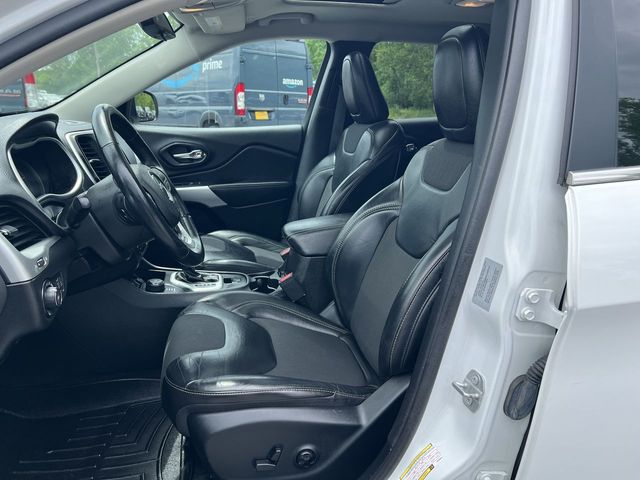 Thumbnail: 2018 Jeep Cherokee - 9