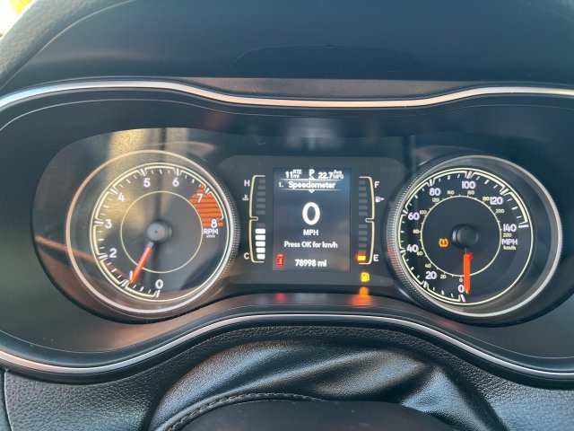 Thumbnail: 2019 Jeep Cherokee - 18