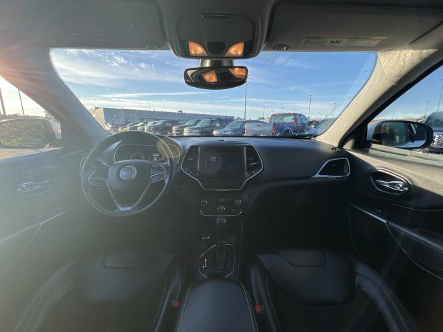Thumbnail: 2019 Jeep Cherokee - 2