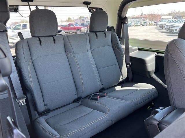 2025 Jeep Wrangler Sport 32
