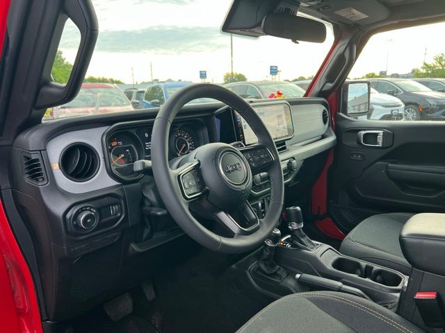 Thumbnail: 2025 Jeep Wrangler - 2