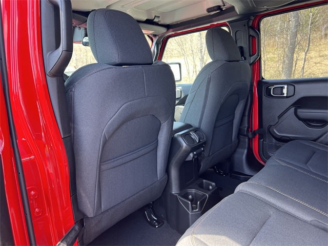 2025 Jeep Wrangler Sport 13