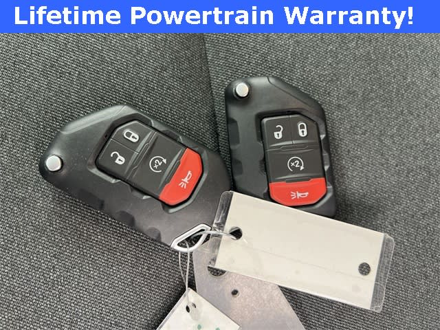 Thumbnail: 2026 Jeep Wrangler - 16