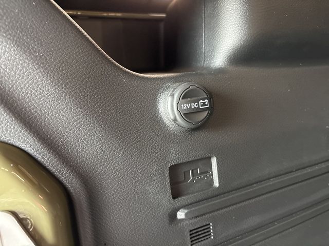 Thumbnail: 2026 Jeep Wrangler - 34