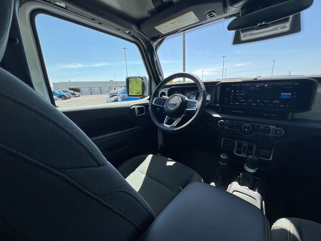 Thumbnail: 2025 Jeep Wrangler - 10