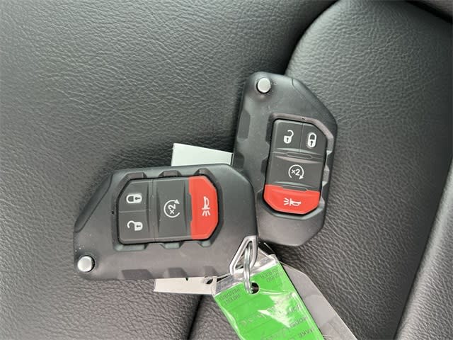 Thumbnail: 2026 Jeep Wrangler - 18