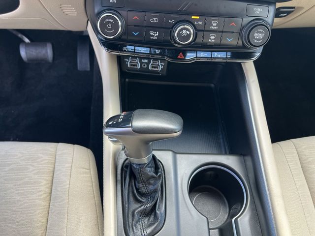 Thumbnail: 2022 Dodge Durango - 17