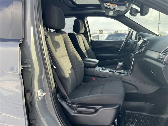 Thumbnail: 2019 Jeep Grand Cherokee - 11