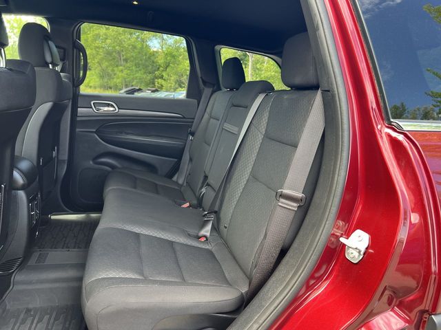 Thumbnail: 2021 Jeep Grand Cherokee - 32