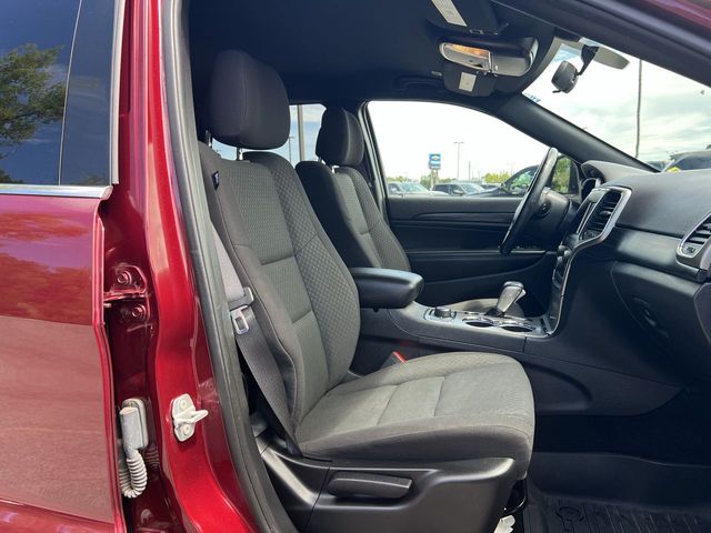 Thumbnail: 2021 Jeep Grand Cherokee - 12
