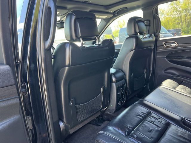 Thumbnail: 2017 Jeep Grand Cherokee - 31