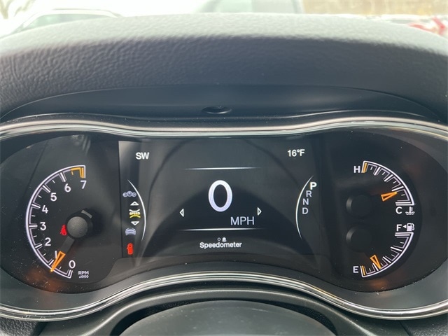 Thumbnail: 2020 Jeep Grand Cherokee - 17