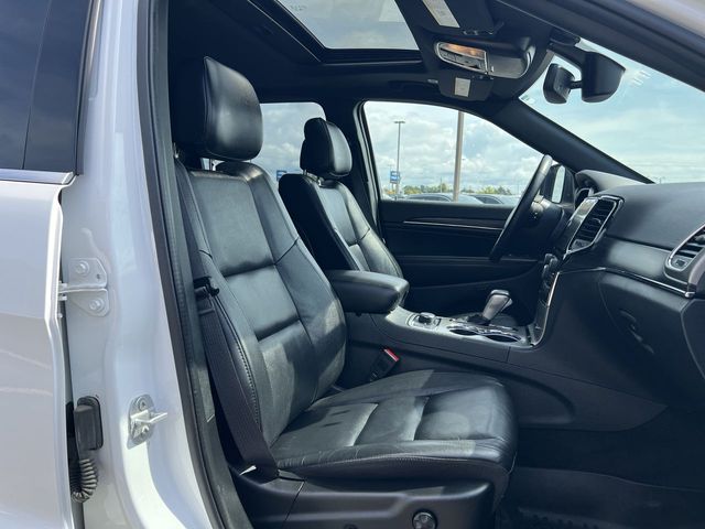 Thumbnail: 2021 Jeep Grand Cherokee - 12