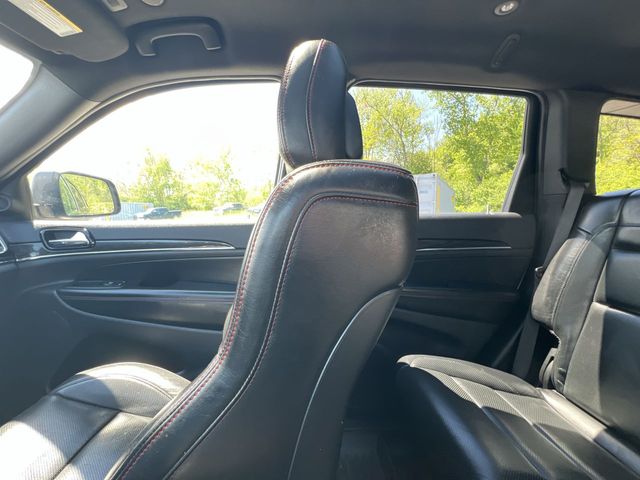 Thumbnail: 2020 Jeep Grand Cherokee - 13
