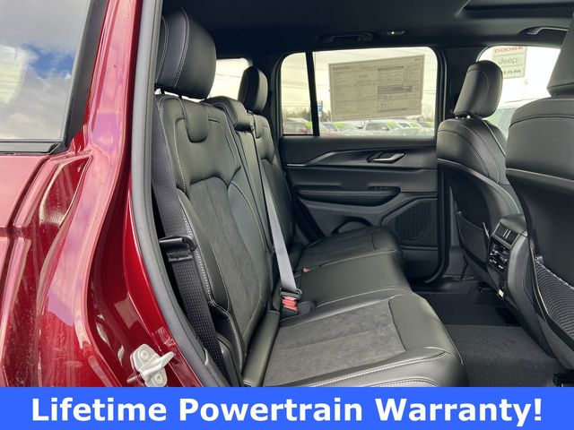 Thumbnail: 2025 Jeep Grand Cherokee - 24