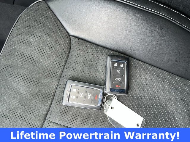 Thumbnail: 2025 Jeep Grand Cherokee - 17