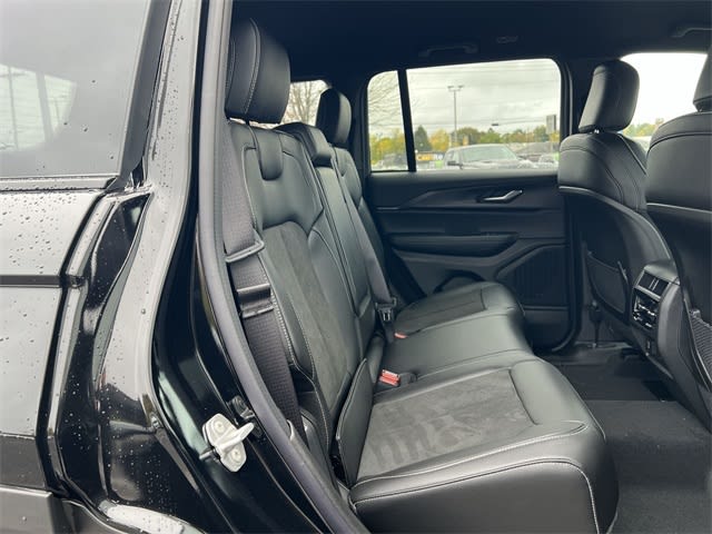 Thumbnail: 2025 Jeep Grand Cherokee - 24