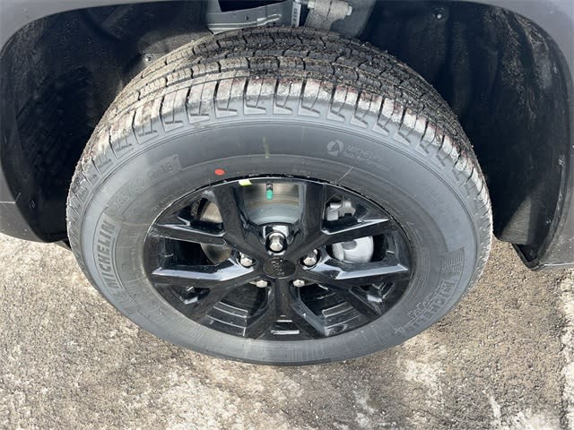 Thumbnail: 2025 Jeep Grand Cherokee - 7