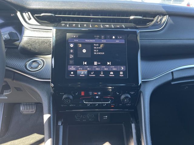 Thumbnail: 2023 Jeep Grand Cherokee - 14