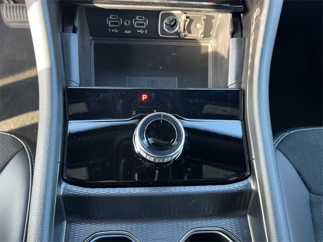 Thumbnail: 2025 Jeep Grand Cherokee - 16