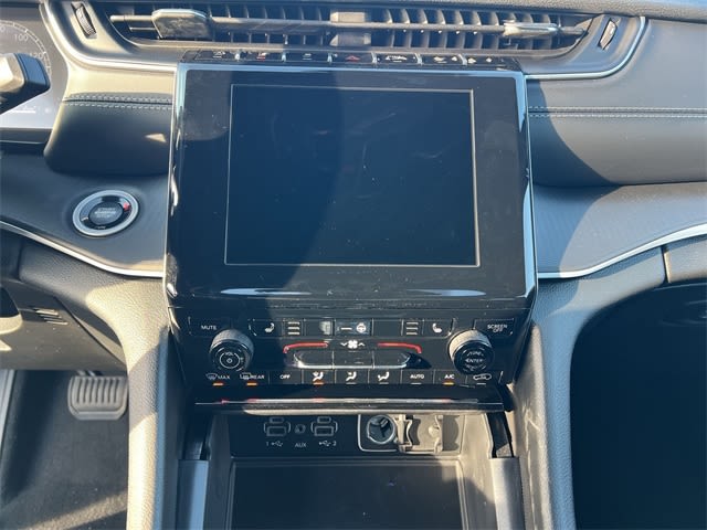 Thumbnail: 2025 Jeep Grand Cherokee - 15