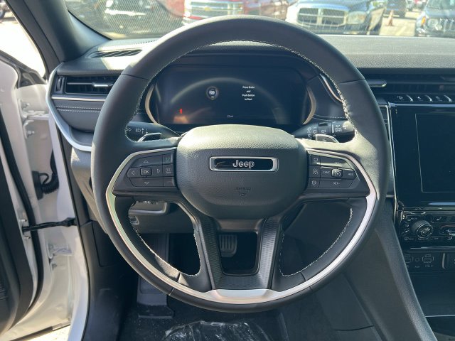 Thumbnail: 2026 Jeep Grand Cherokee - 34