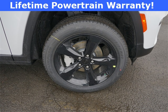 Thumbnail: 2025 Jeep Grand Cherokee - 8