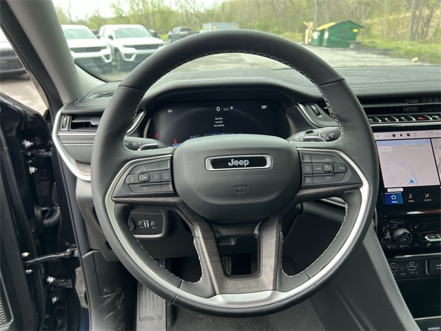 2024 Jeep Grand Cherokee Limited Edition 13