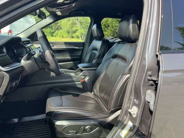 Thumbnail: 2024 Jeep Grand Cherokee - 11