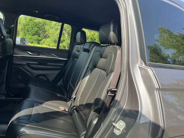 Thumbnail: 2024 Jeep Grand Cherokee - 32
