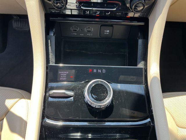 Thumbnail: 2023 Jeep Grand Cherokee - 17