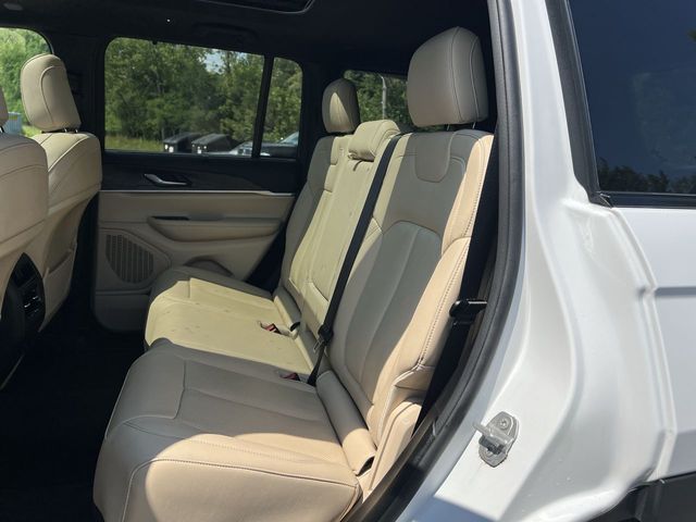 Thumbnail: 2023 Jeep Grand Cherokee - 31