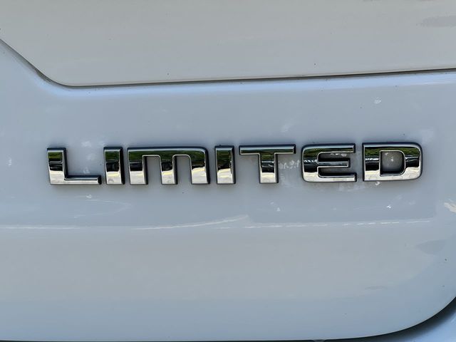 Thumbnail: 2023 Jeep Grand Cherokee - 7