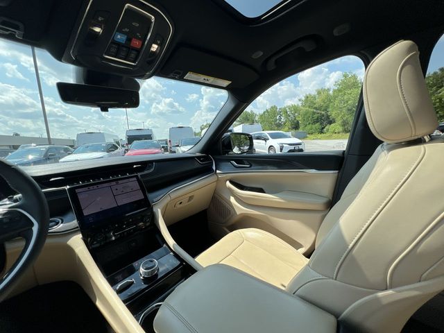 Thumbnail: 2023 Jeep Grand Cherokee - 26