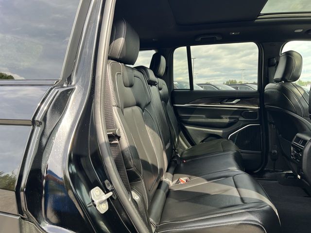Thumbnail: 2026 Jeep Grand Cherokee - 32