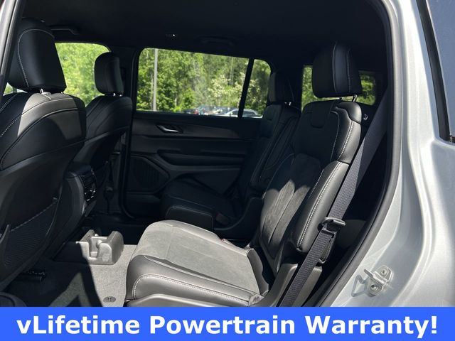 2025 Jeep Grand Cherokee L Altitude - Photo 24