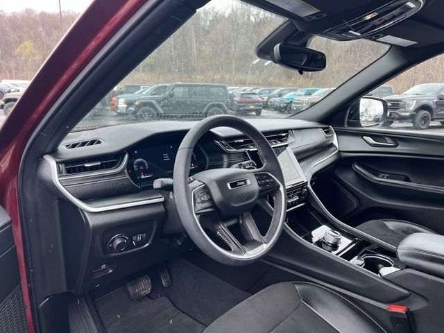 Thumbnail: 2023 Jeep Grand Cherokee L - 2