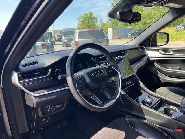 Thumbnail: 2023 Jeep Grand Cherokee L - 15