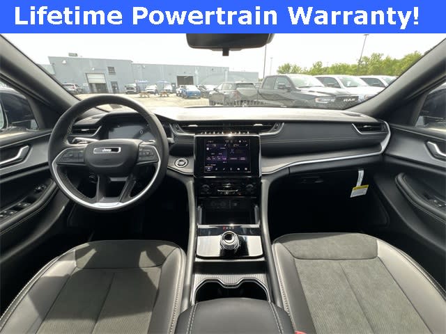 Thumbnail: 2025 Jeep Grand Cherokee L - 7