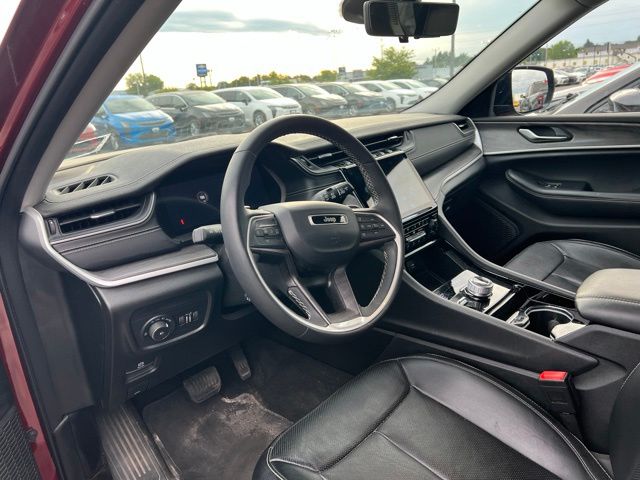 Thumbnail: 2023 Jeep Grand Cherokee L - 2