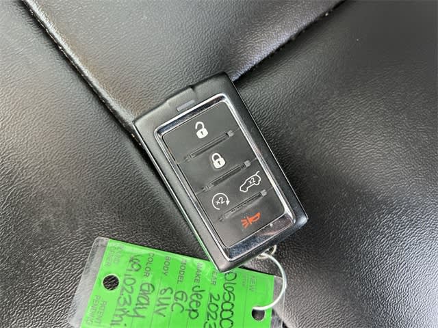 Thumbnail: 2023 Jeep Grand Cherokee - 19