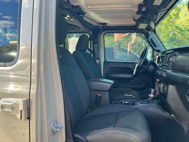Thumbnail: 2020 Jeep Gladiator - 12