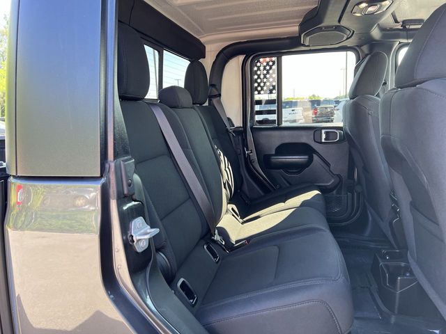 Thumbnail: 2022 Jeep Gladiator - 33