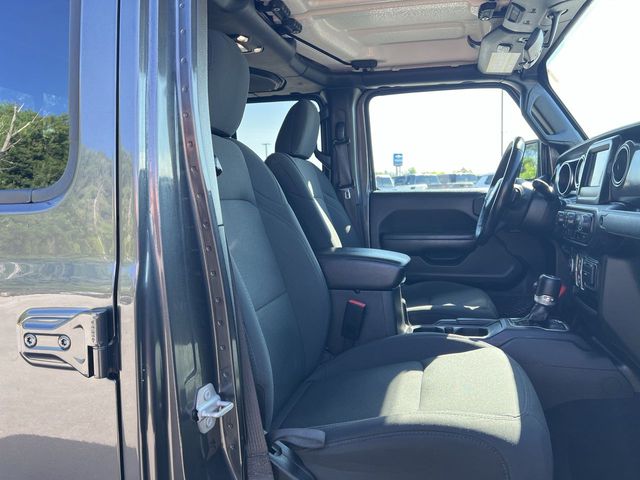 Thumbnail: 2022 Jeep Gladiator - 9