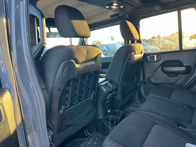 Thumbnail: 2021 Jeep Gladiator - 12