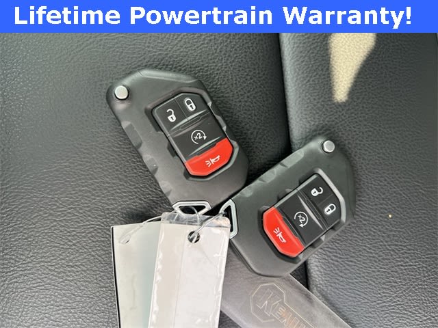 Thumbnail: 2025 Jeep Gladiator - 17