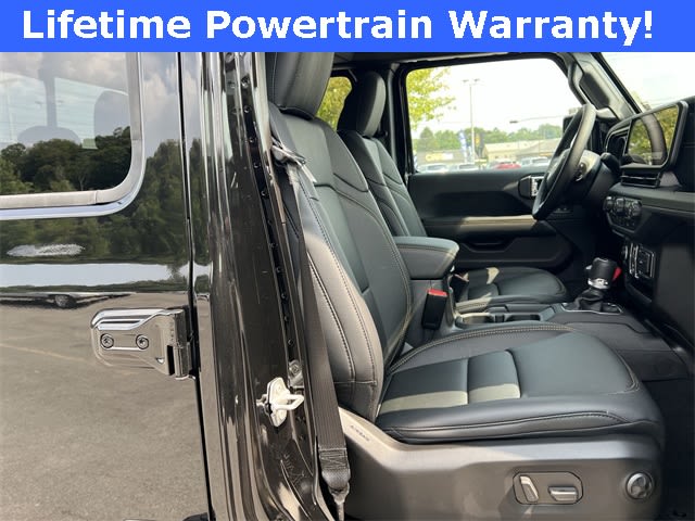 Thumbnail: 2025 Jeep Gladiator - 11