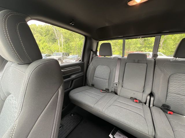 Thumbnail: 2026 RAM 1500 - 25