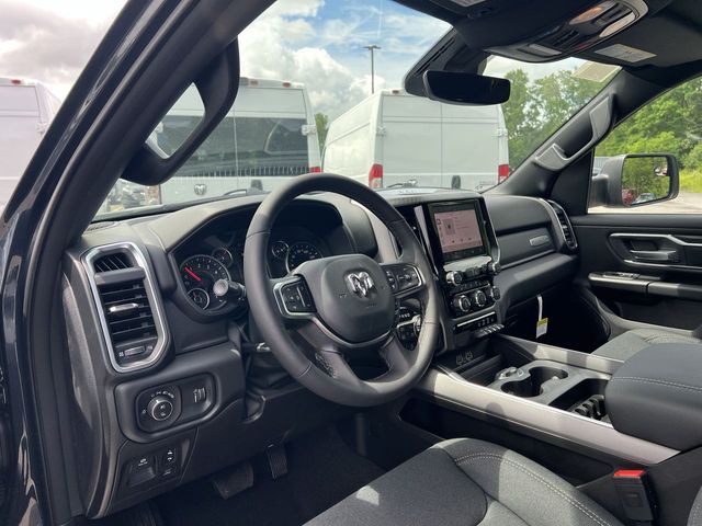 Thumbnail: 2026 RAM 1500 - 15